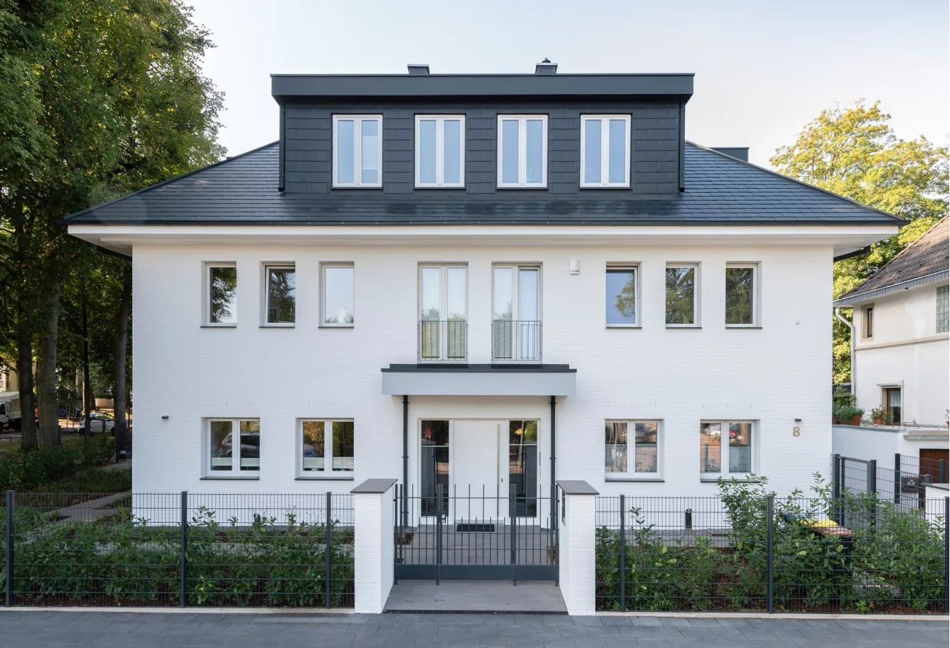 Toiture lisse et moderne