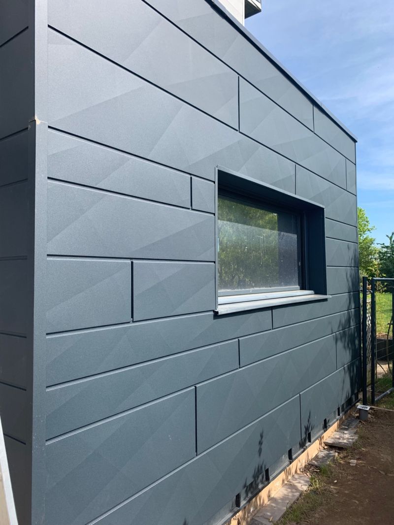 Installation de Bardage Panneau Aluminium